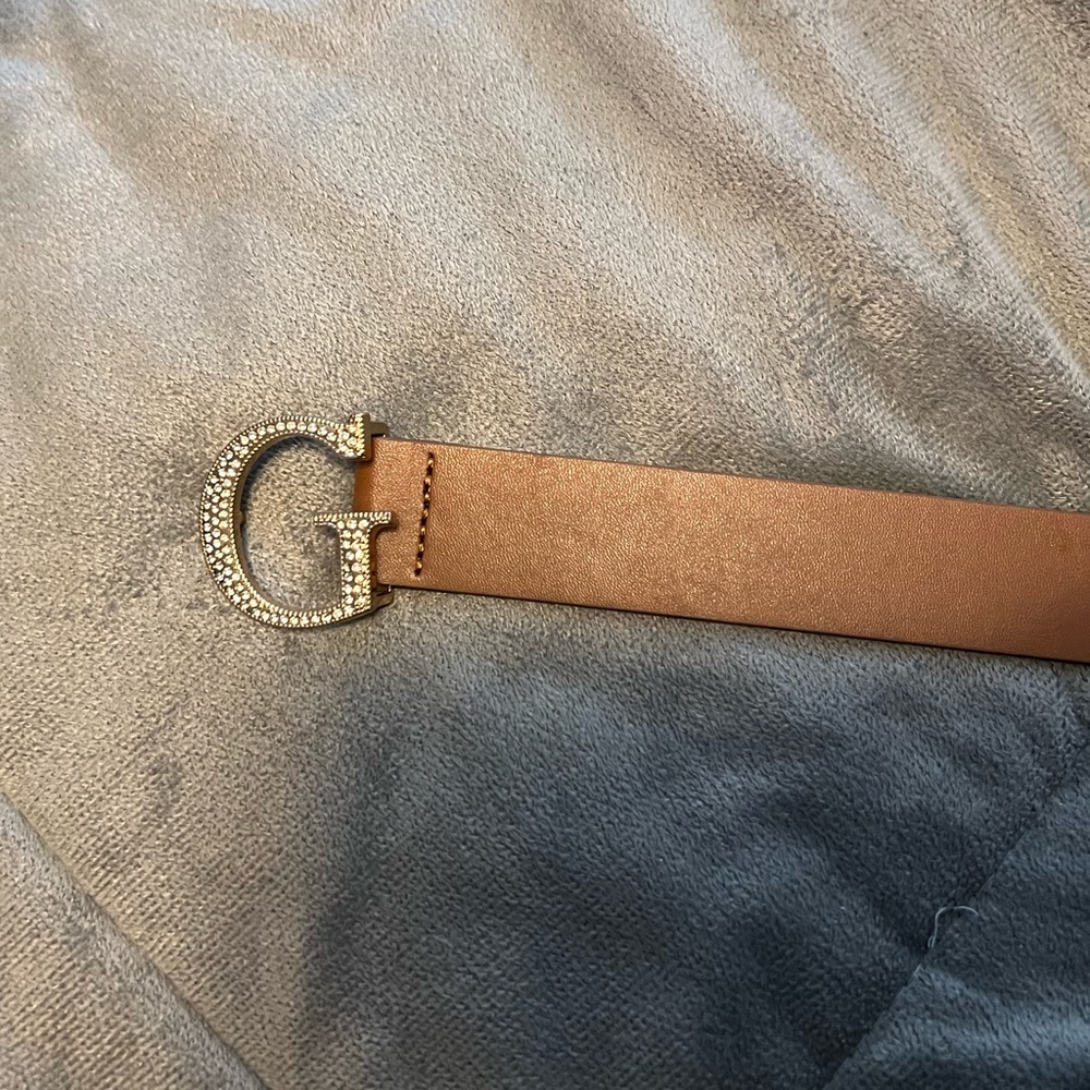 Guess belt
